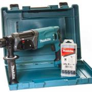 Перфоратор MAKITA HR 2470 X15 в чем.